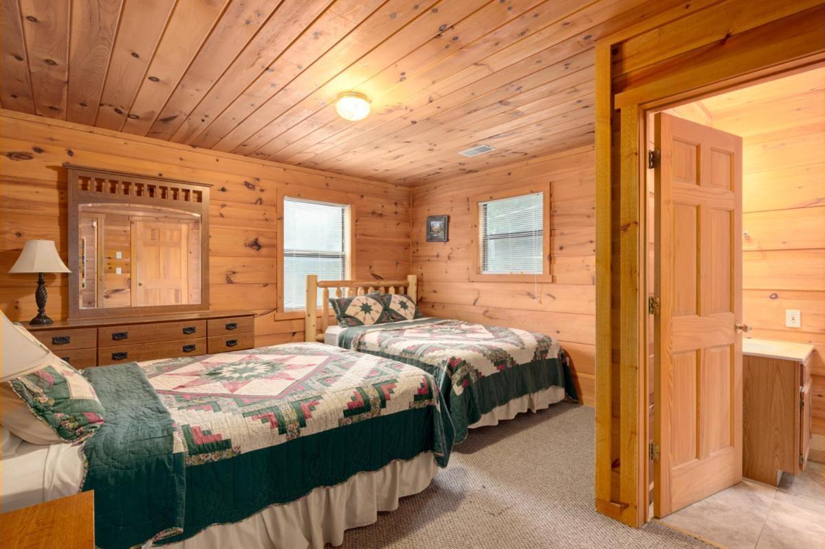 Tennessee Lodge Сивиървил Екстериор снимка